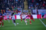 Duell Mittelfeld